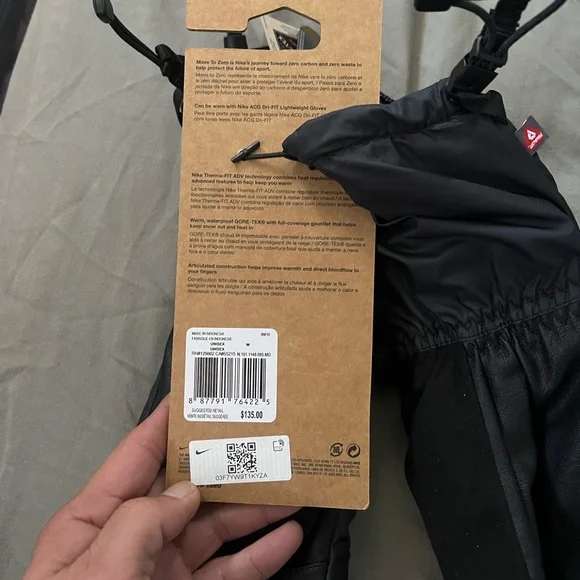 Nike ACG Goretex Prima Loft Mittens - Picture 4 of 6